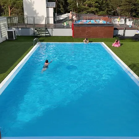 15b Blue Marine Basen Brodziki Plac Zabaw The Of Przy Plaz Поддомбе